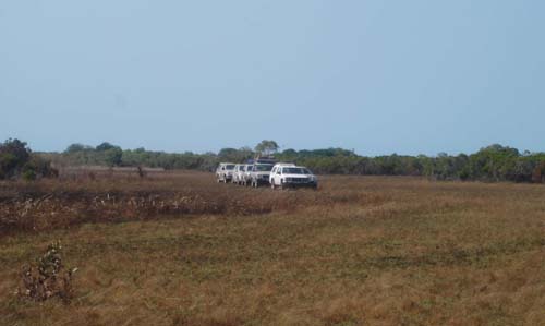 08-Convoy-on-Rio_Savanne_Plains