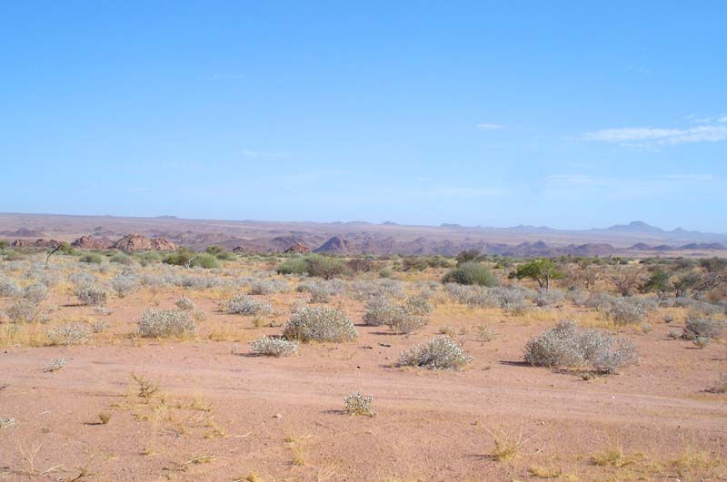 05.07-Ugab-R-valley-from-South